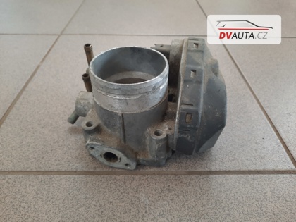 Škrtící klapka 06A133062A